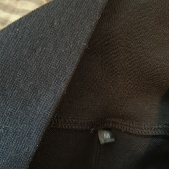 Alphalete Revival Leggings. Selling 3 in one bundle - Picture 4 of 11